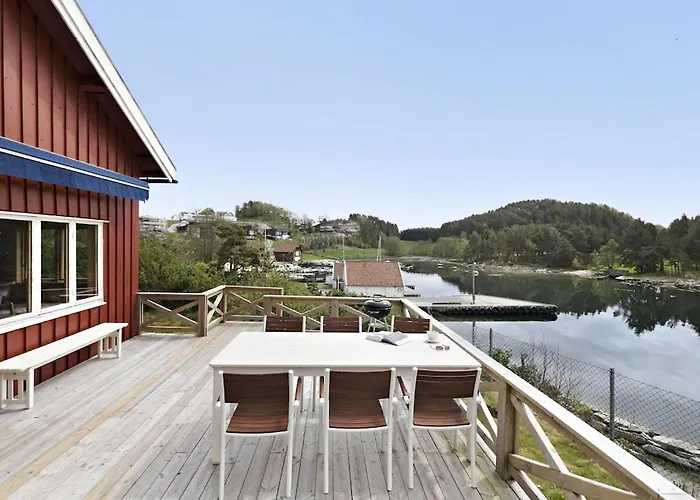 Ferienhaus House By The Sea - 3 Bedrooms And Possibility To Rent A Boat *